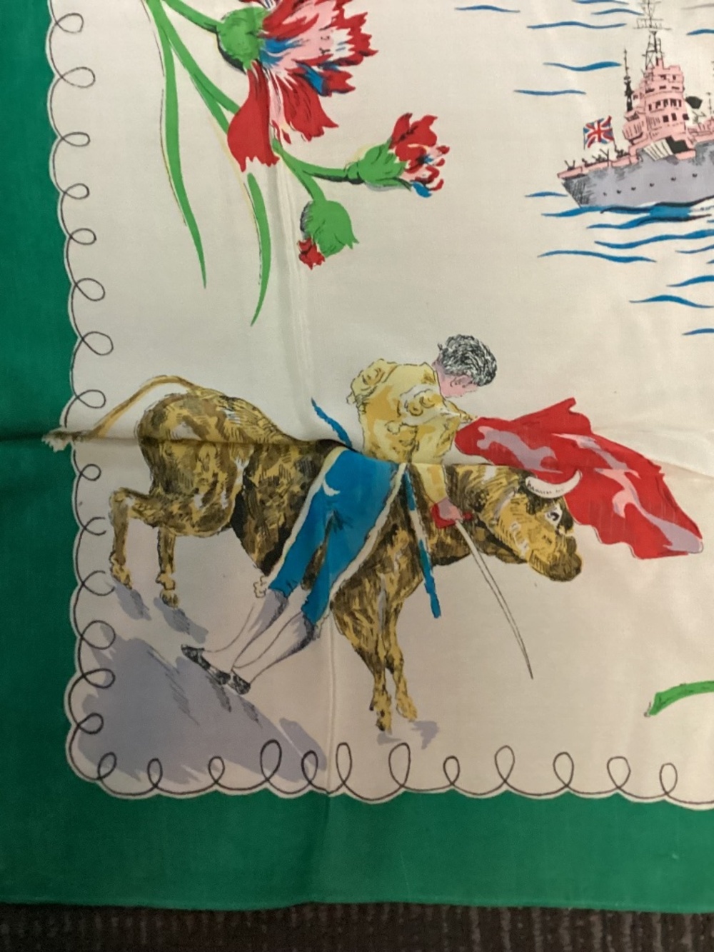 GIBRALTAR VINTAGE SOUVINER SCARF. GRAPHICS. LOVELY 🥰 .